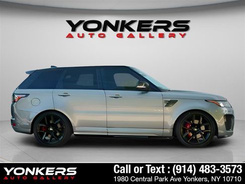 Used 2022 Land Rover Range Rover Sport SVR Carbon Edition image 14