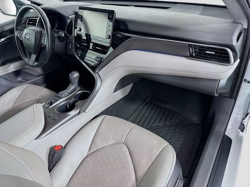 Used 2024 Toyota Camry XSE image 17