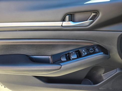 Certified 2023 Nissan Altima 2.5 SR image 22