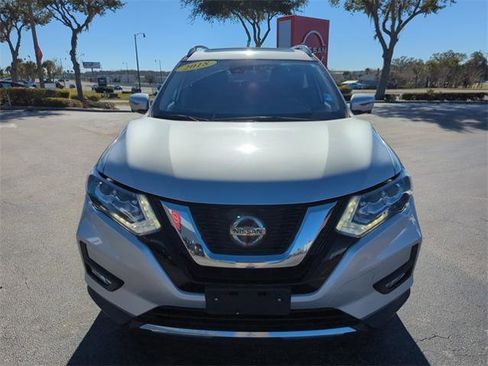 Certified 2018 Nissan Rogue SL w/ Premium Package image 10