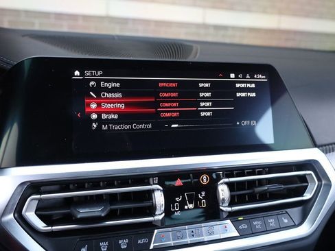 Used 2021 BMW M4 Competition w/ M Carbon Exterior Package image 33