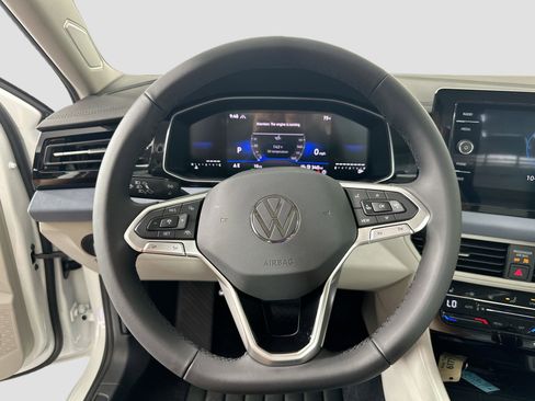 New 2026 Volkswagen Jetta SE image 11