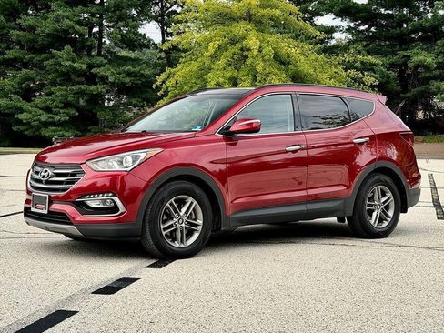 Used 2017 Hyundai Santa Fe Sport w/ 2.4L Tech Package 04 AWD/4WD image 6