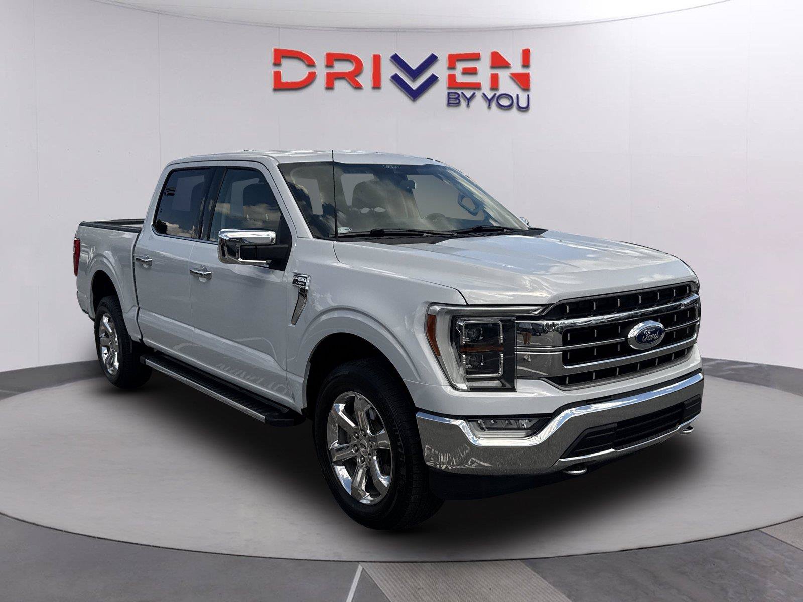 Used 2021 Ford F150 Lariat w/ Equipment Group 502A High AWD/4WD image 2