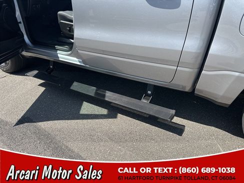 Used 2023 RAM 1500 Big Horn AWD/4WD image 16