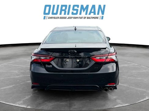 Used 2023 Toyota Camry SE w/ Convenience Package image 5