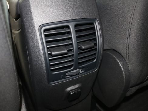 Used 2018 Ford Escape SE w/ Ford Safe & Smart Package image 33