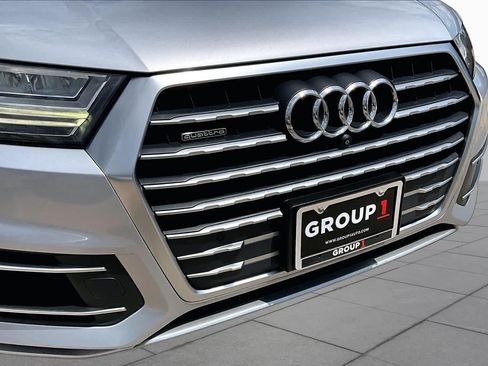 Used 2018 Audi Q7 3.0T Prestige AWD/4WD image 30