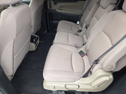 Used 2024 Honda Odyssey EX image 12