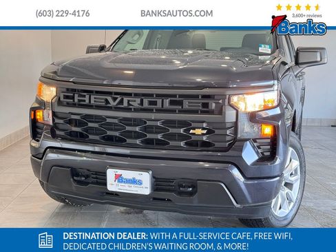 Certified 2022 Chevrolet Silverado 1500 Custom image 3