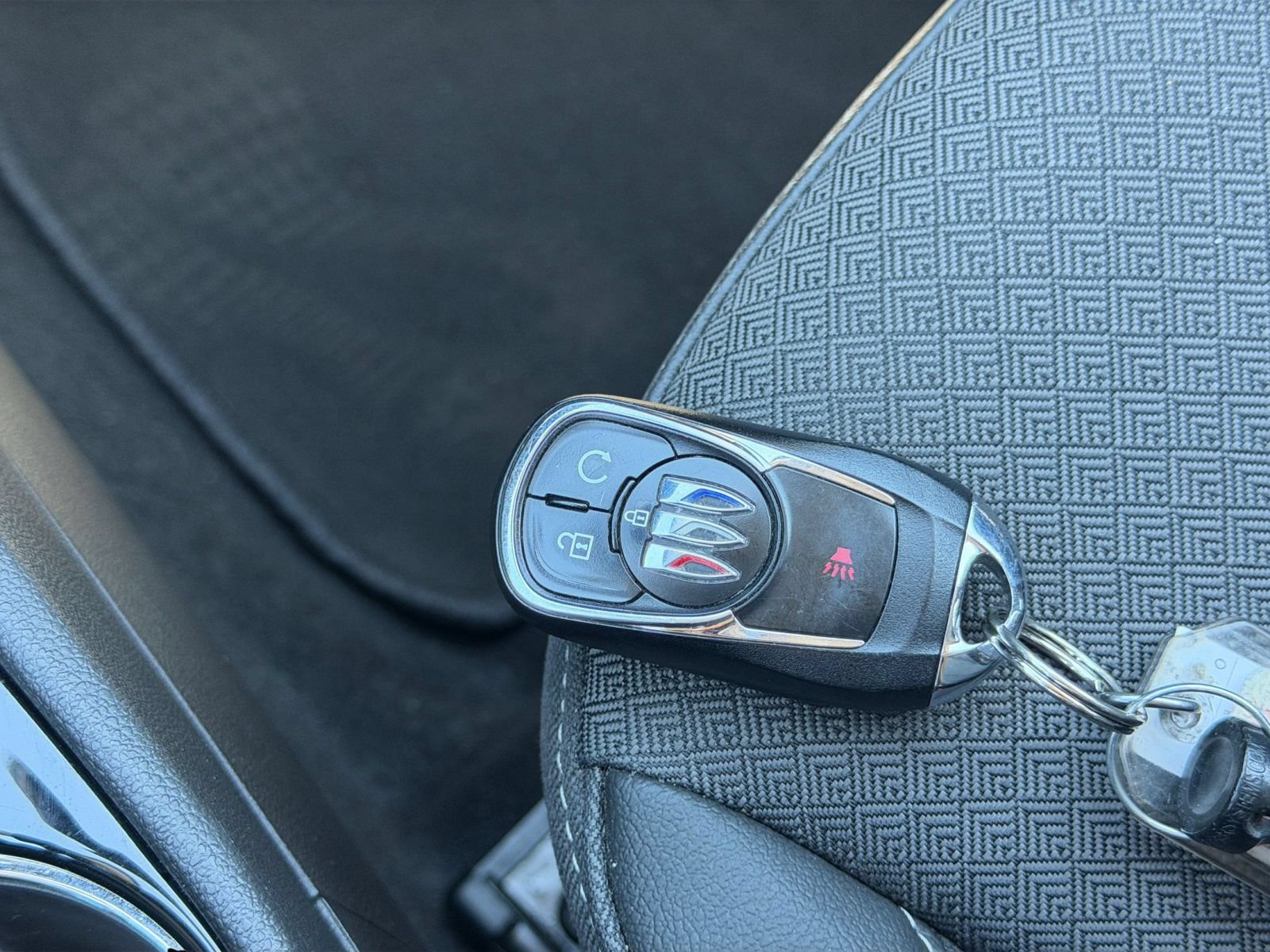 Used 2026 Buick Encore GX Preferred FWD image 21