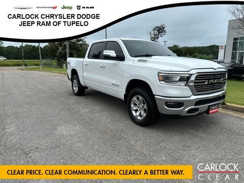 Used 2024 RAM 1500 Laramie AWD/4WD image 3