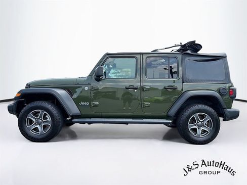 Used 2021 Jeep Wrangler Unlimited Sport AWD/4WD image 4
