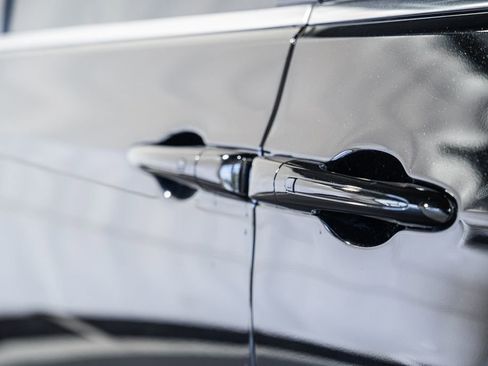 New 2026 Chrysler Pacifica Select image 16