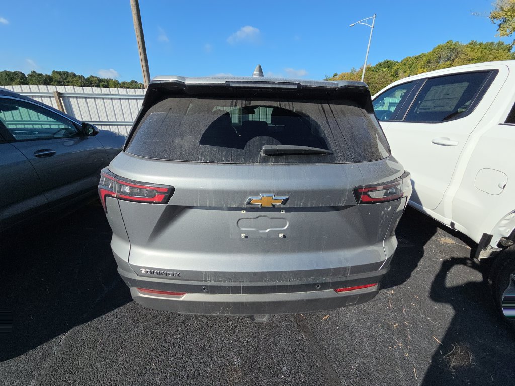 Used 2026 Chevrolet Equinox LT FWD image 5