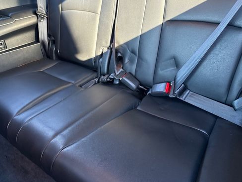 Used 2022 Honda Pilot TrailSport image 34