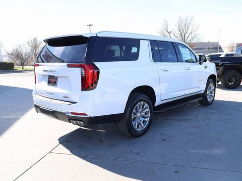 New 2026 GMC Yukon XL Denali w/ Advanced Technology Package AWD/4WD image 6