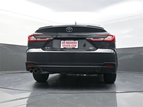 New 2026 Toyota Camry SE image 32
