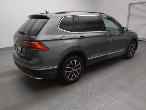 Used 2020 Volkswagen Tiguan SE w/ 3rd Row Seat Package AWD/4WD image 10