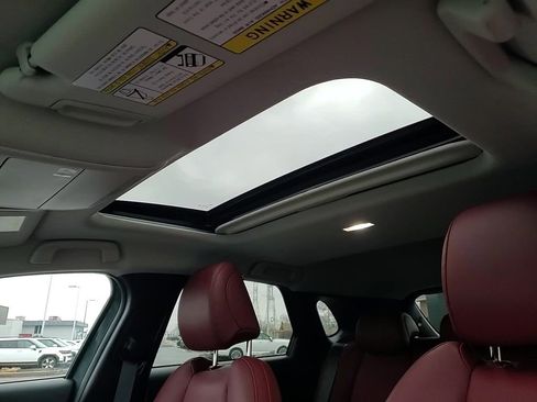 Certified 2025 MAZDA CX-30 AWD 2.5 S w/ Preferred Package image 22