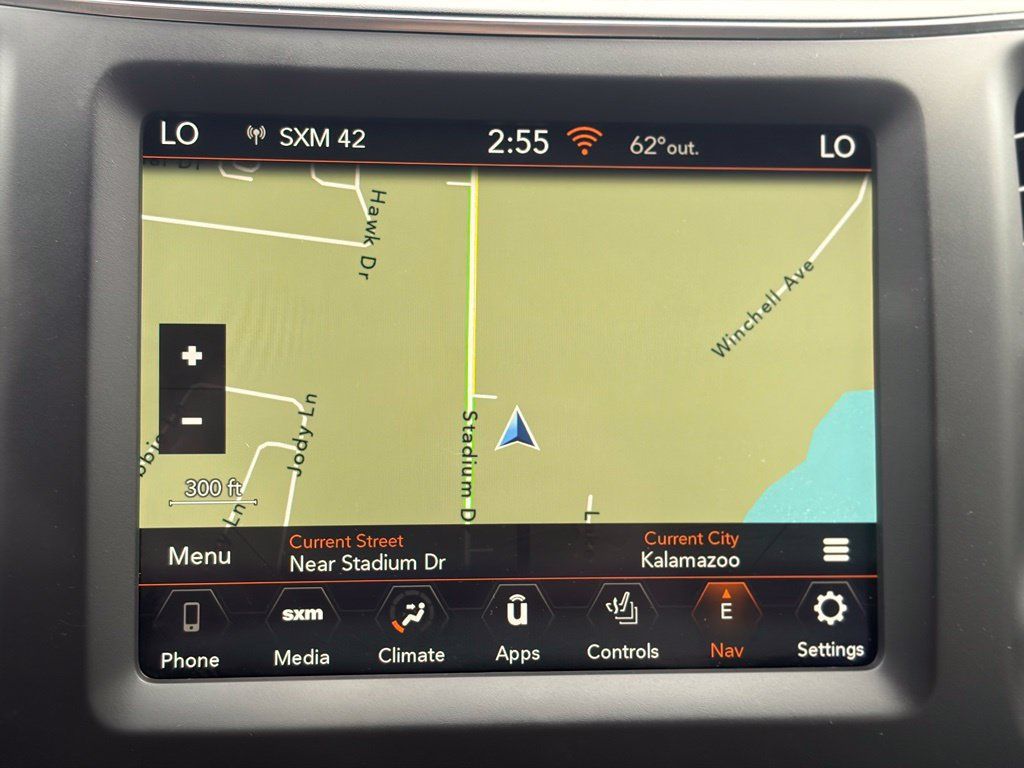 Used 2023 Jeep Cherokee Altitude Lux AWD/4WD image 37