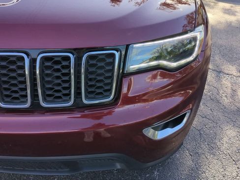 Used 2022 Jeep Grand Cherokee Laredo X image 11
