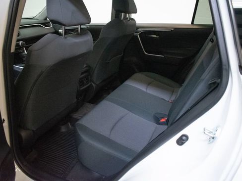 Used 2024 Toyota RAV4 XLE AWD/4WD image 24