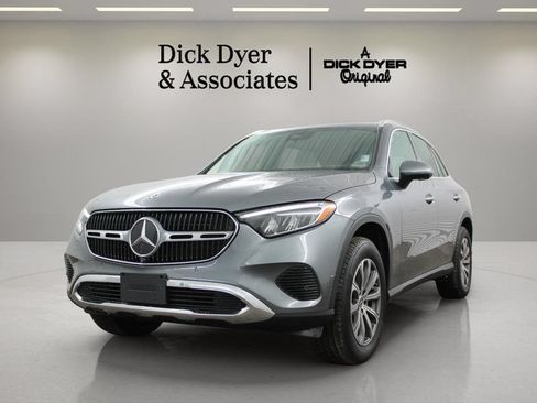 Used 2023 Mercedes-Benz GLC 300 image 5