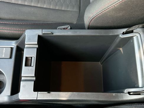 Used 2024 Subaru Impreza 2.0i Sport image 15