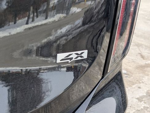 Used 2023 Kia Telluride SX X-Line image 12