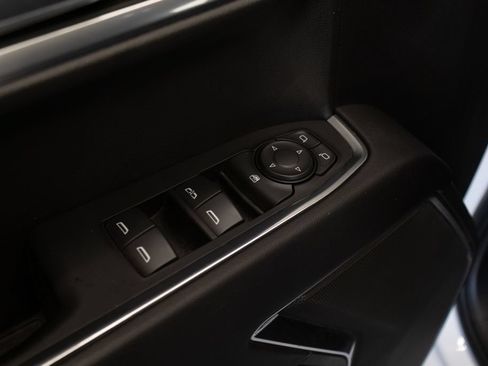 Used 2022 GMC Sierra 1500 SLE RWD image 17