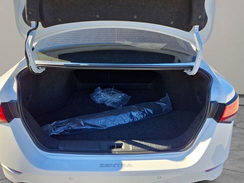 New 2025 Nissan Sentra S image 31