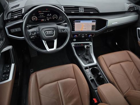 Used 2020 Audi Q3 2.0T Prestige AWD/4WD image 18