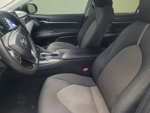 Used 2022 Toyota Camry LE FWD image 17