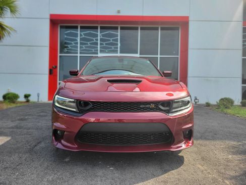 Used 2022 Dodge Charger Scat Pack RWD image 2