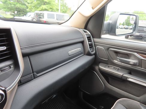 Used 2020 RAM 1500 Laramie AWD/4WD image 26