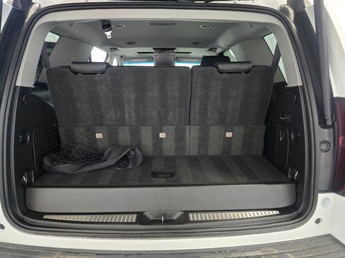 Used 2019 Chevrolet Tahoe LT image 11