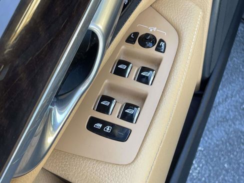 Used 2018 Volvo S90 T5 Momentum w/ Convenience Package FWD image 15