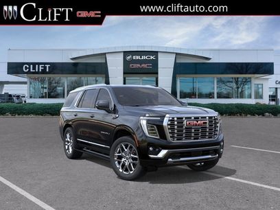New 2027 GMC Yukon Denali w/ Sun & Power Step Package