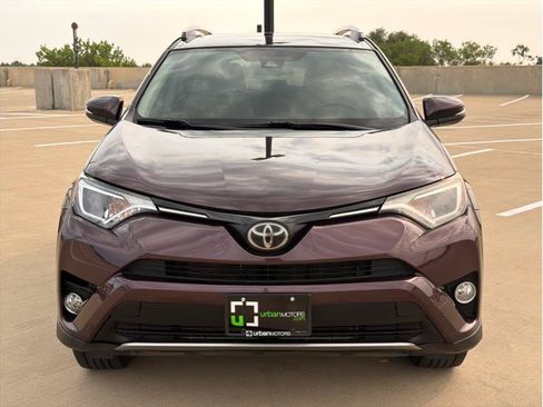 Used 2018 Toyota RAV4 XLE w/ Plus Extra Value Package AWD/4WD image 2