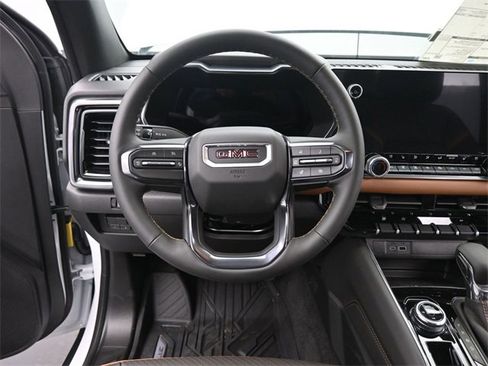 New 2026 GMC Canyon AT4 w/ AT4 Premium Package image 27