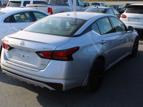 Used 2020 Nissan Altima 2.5 Platinum image 6