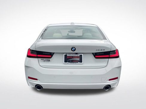 Used 2024 BMW 330i Sedan w/ Convenience Package RWD image 6