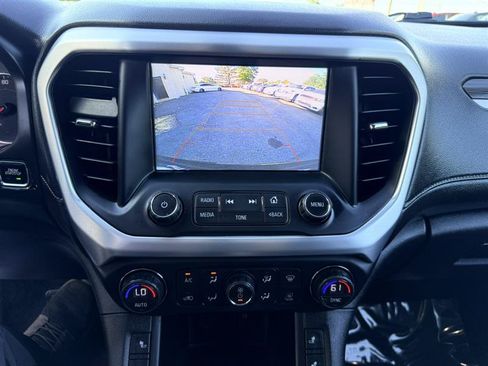 Used 2018 GMC Acadia SLT AWD/4WD image 34