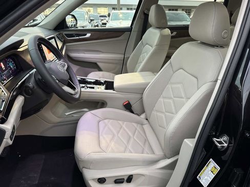 New 2026 Volkswagen Atlas SE image 23