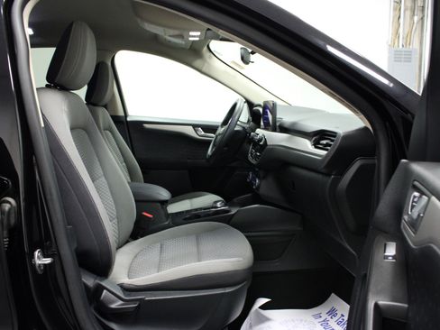 Used 2020 Ford Escape SE AWD/4WD image 16