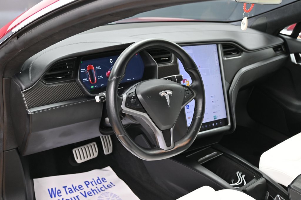 Used 2020 Tesla Model S Performance AWD/4WD image 12