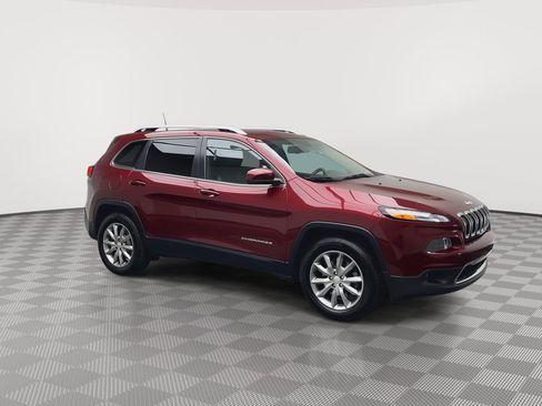 Used 2018 Jeep Cherokee Limited AWD/4WD image 39