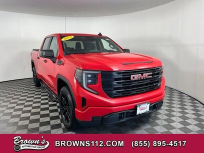 Used 2023 GMC Sierra 1500 Pro w/ Graphite Edition