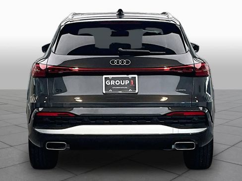 Certified 2025 Audi Q5 Premium w/ Convenience Package AWD/4WD image 5